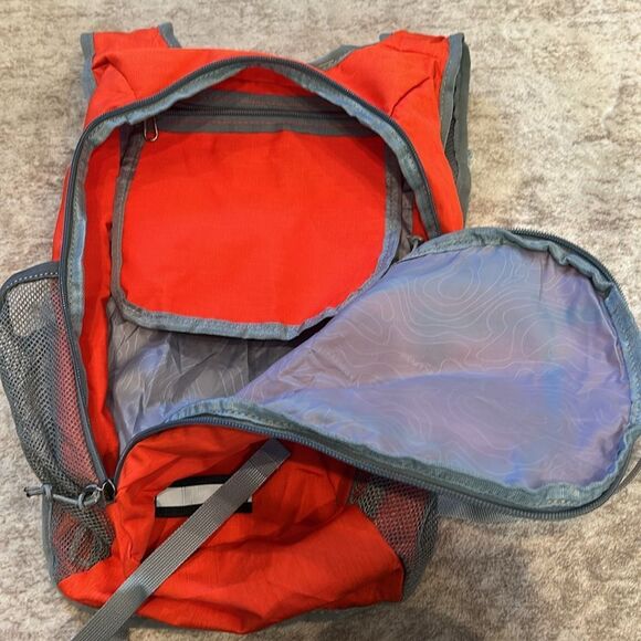 Skysper packable Orange Backpack excellent for travel - Picture 3 of 10